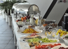 catering dogus-oto16